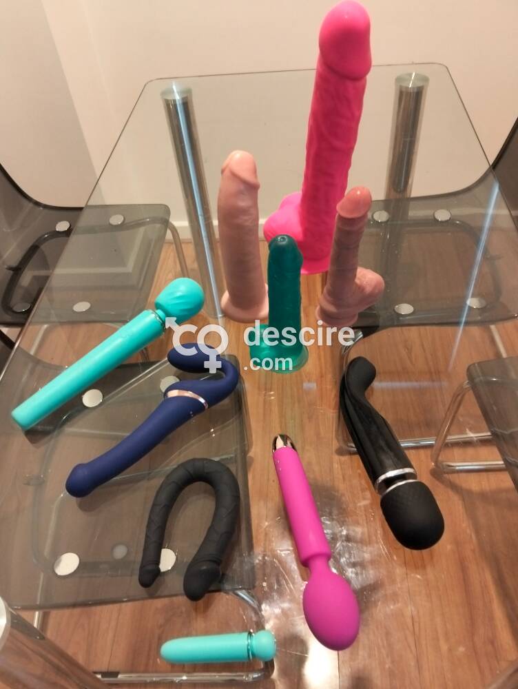 Come fuck my wet tight pussy in City NOW Aussie Scarlett - Adelaide - Australia